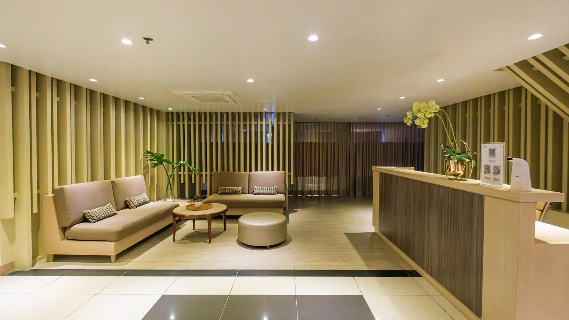 Bgc 2Br Uptown Parksuites With Balcony And Bathtub Manila Apartment