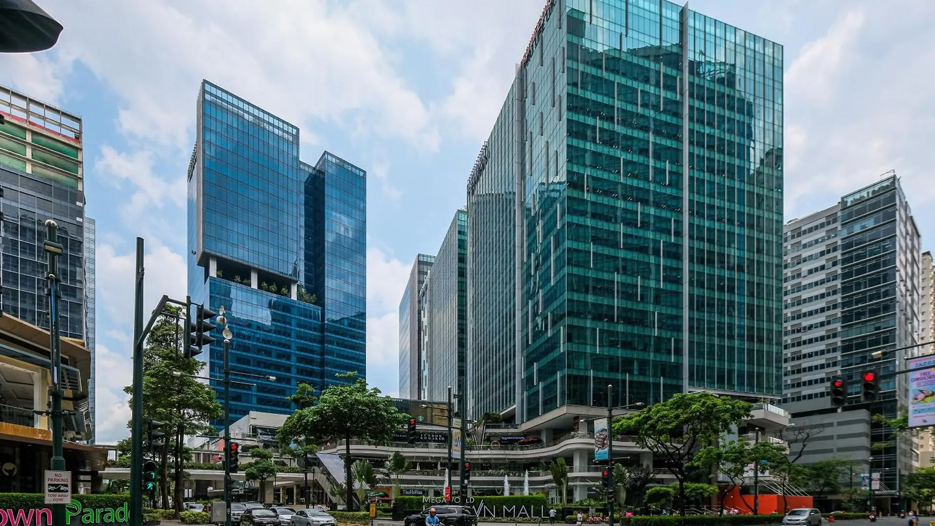 Apartment Bgc 2Br Uptown Parksuites With Balcony And Bathtub Manila