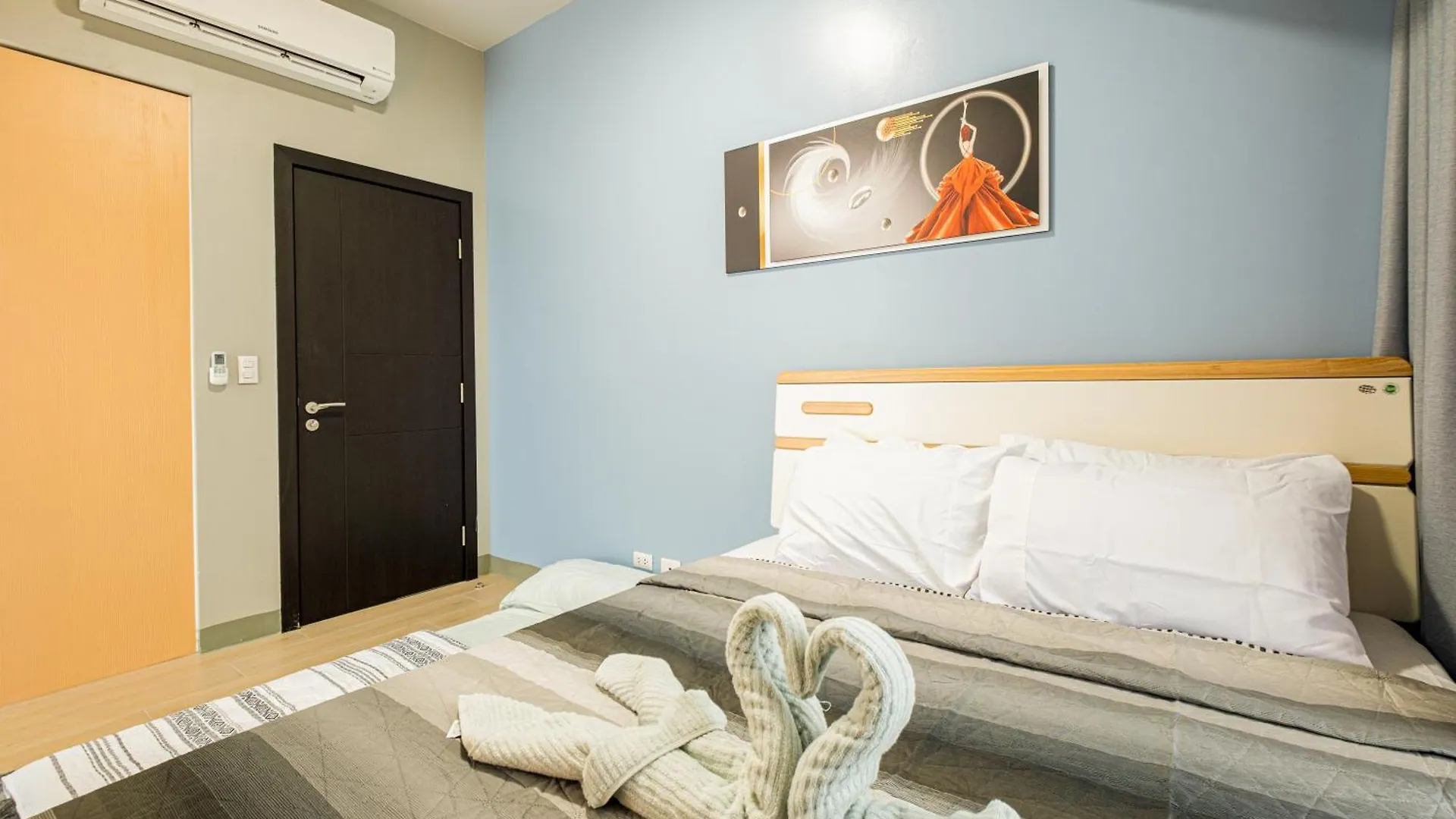 מנילה Bgc 2Br Uptown Parksuites With Balcony And Bathtub דירה